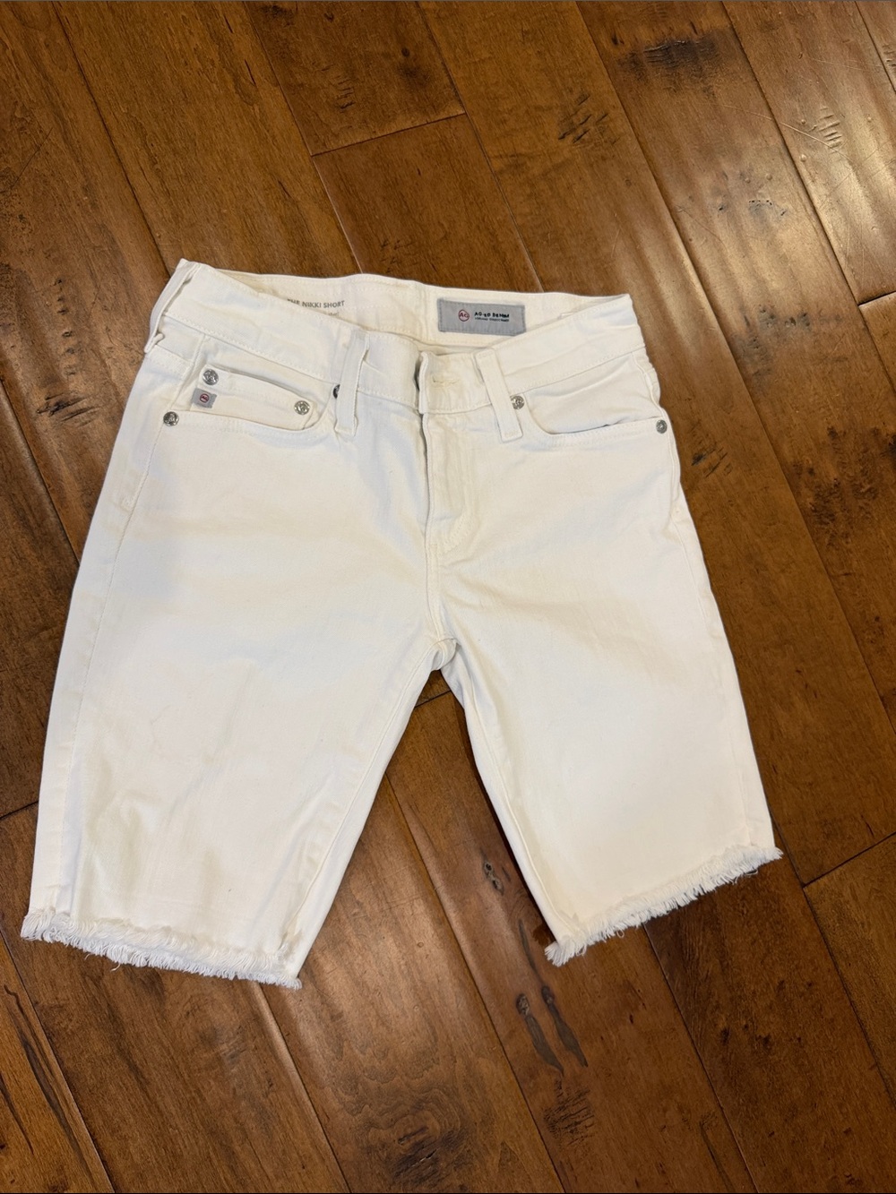 AG Adriano Goldschmied White The Nikki Short Denim Bermuda Shorts 24R